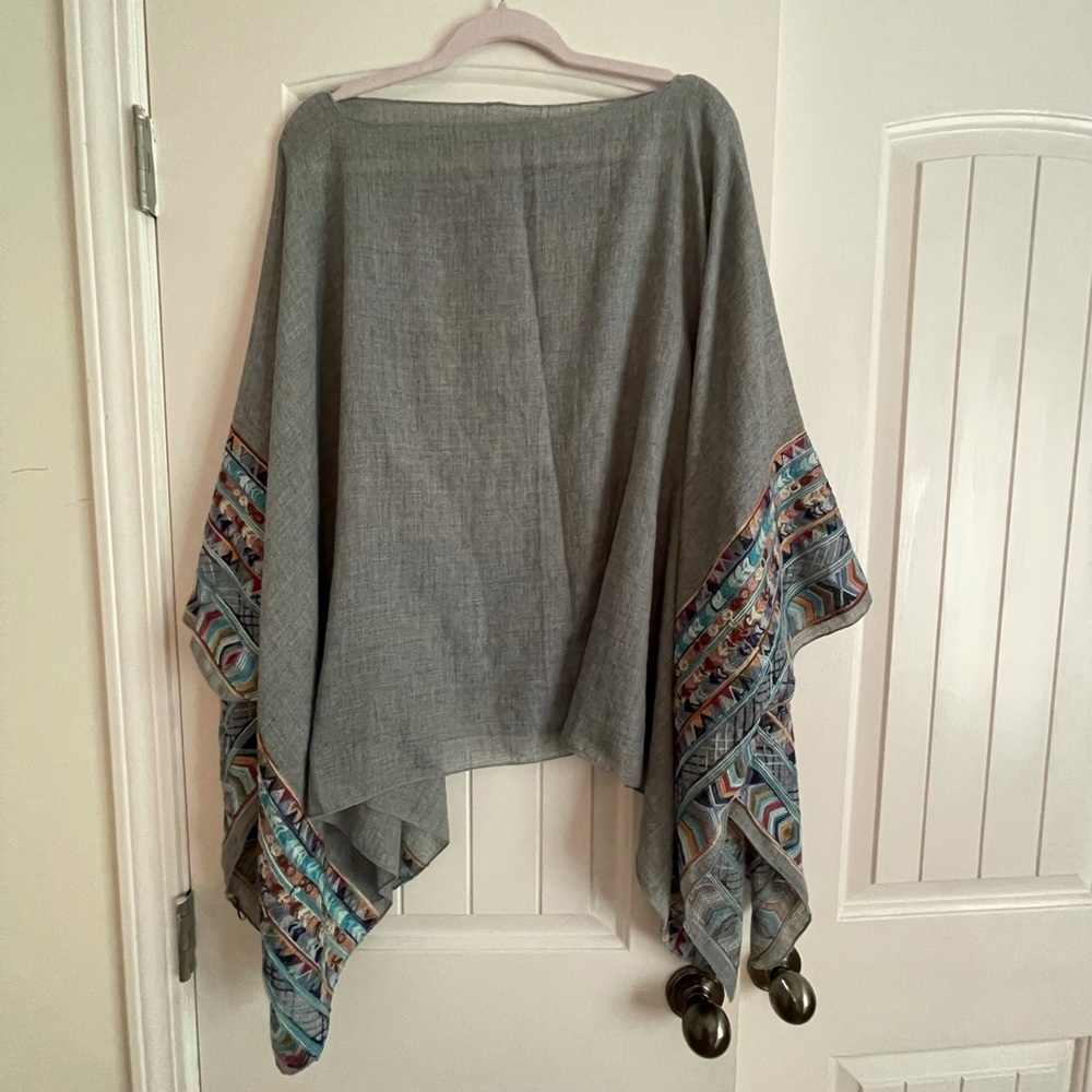 Three Bird Nest Boutique Embroidered Kimono Blouse